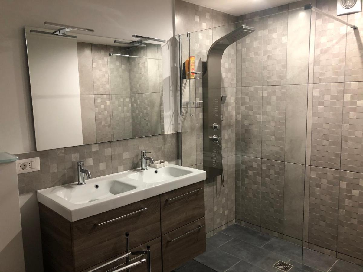 "Aux Balcons Du Riou" Avec Vue Mer 180 Degres Vence Kültér fotó