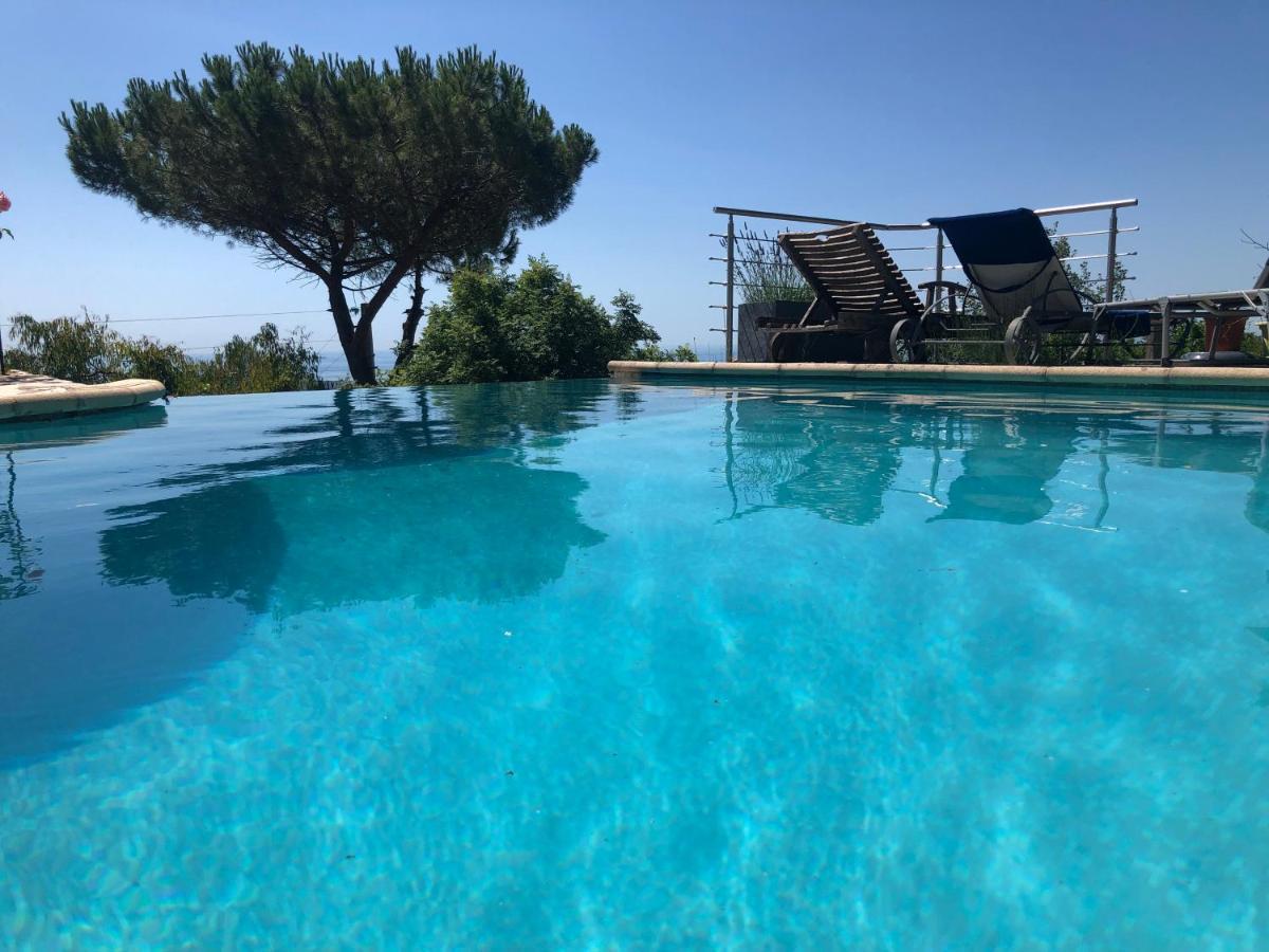 "Aux Balcons Du Riou" Avec Vue Mer 180 Degres Vence Kültér fotó